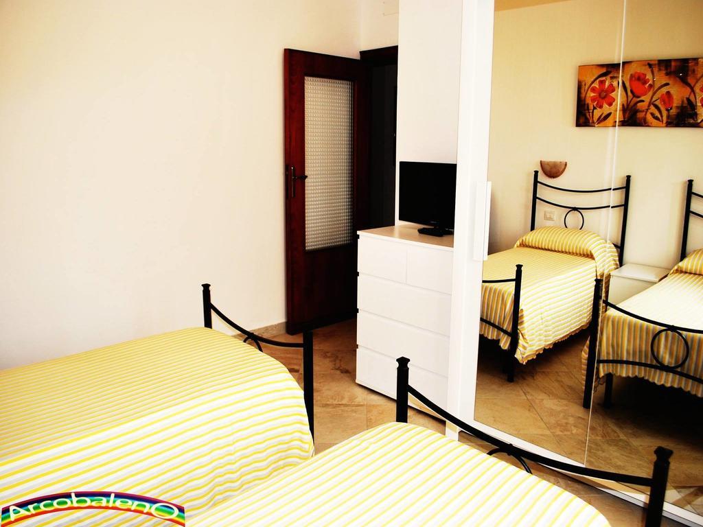 Il Nuovo Arcobaleno Bed & Breakfast Алгеро Екстериор снимка