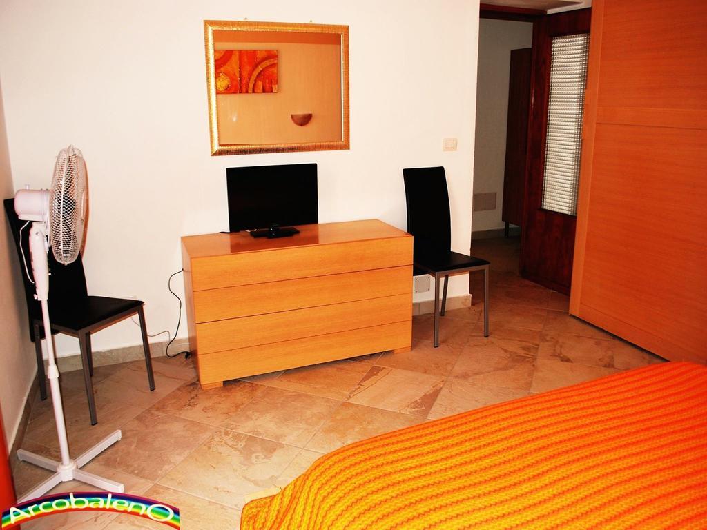 Il Nuovo Arcobaleno Bed & Breakfast Алгеро Екстериор снимка